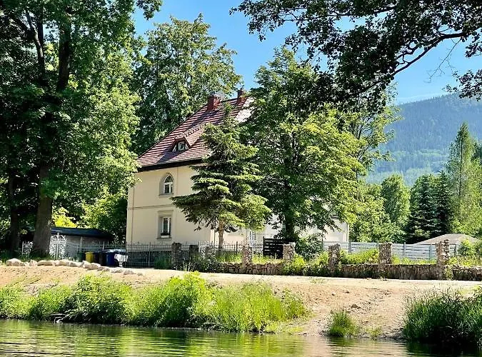 Sniezka Проживание в семье *