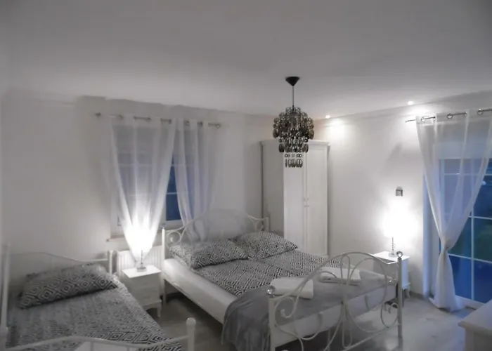 Sniezka Проживание в семье *